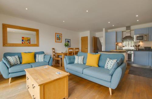 Porthleven Apartment | 4 St Elvans Courtyard