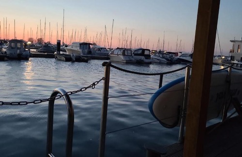 Ostvorpommern Boat Rental | 4 Sterne Dtv Floating House