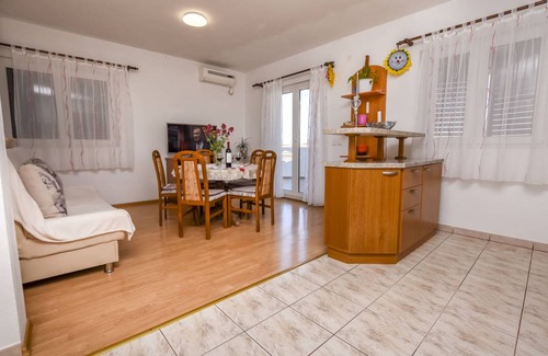 Razanj Apartment | 40 m² Apartment ∙ 1 bedroom ∙ 4 guests