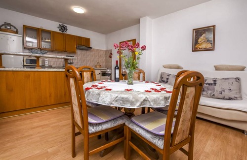 Razanj Apartment | 40 m² Apartment ∙ 1 bedroom ∙ 4 guests