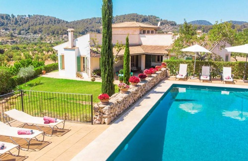 Selva Villa | 400 m² Villa ∙ 6 bedrooms ∙ 12 guests