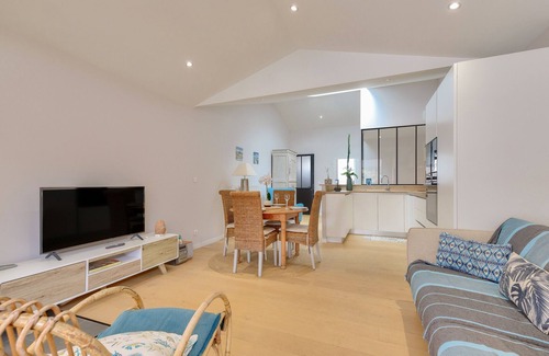 Les Sables d'Olonne Ski Chalet | 400m from the beach - house with garden