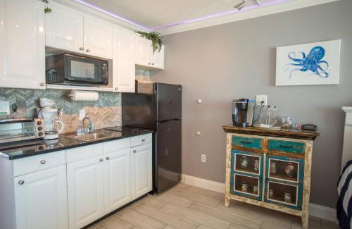 Treasure Island House | 413 - Island Inn
