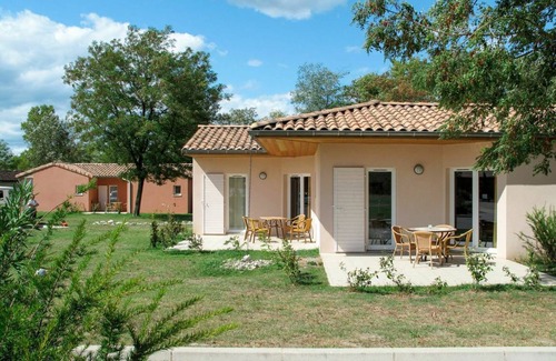 Chateauneuf-sur-Isere House | 42 m² House ∙ 1 bedroom ∙ 4 guests