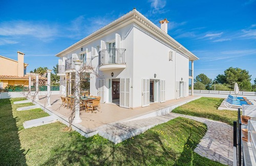 Puerto de Pollensa Villa | 460 m² Villa ∙ 4 bedrooms ∙ 8 guests
