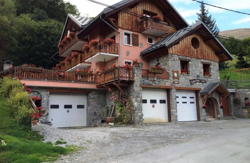 Valloire Apartment | 48 m² Apartment ∙ 2 bedrooms ∙ 6 guests