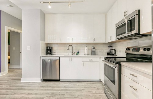 Central Business District Apartment | 4BD Oasis - Steps to French Quarter