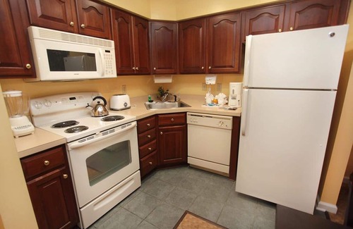 Williamsburg House | 4BR/4BA, Sleeps up to 12. Vacation Village at Williamsburg
