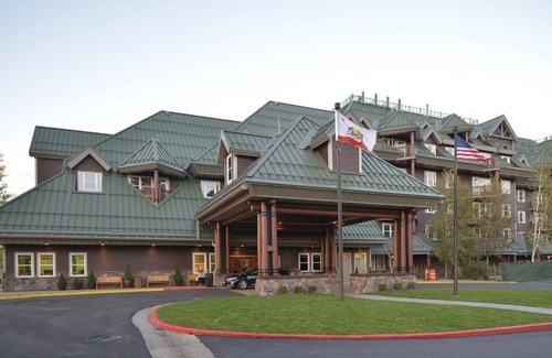Tahoe Meadows Resort | 4th of July week @Diamond Resort - South Lake Tahoe - Studio unit