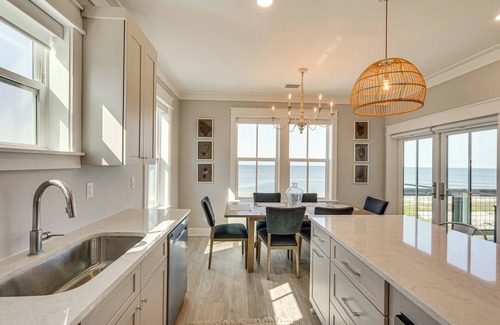 Port St. Joe House | 5,000+ Sq Ft! Luxe Beachfront House in Port St Joe