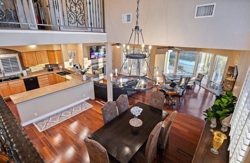 Bullhead City House | 5 Bdr Beautiful Riverfront Home with Dock!