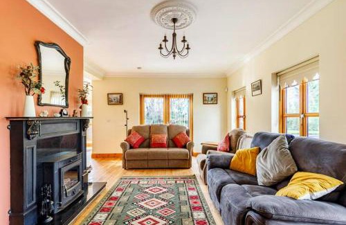 Westport House | 5 Bed in Westport oc-ii06251