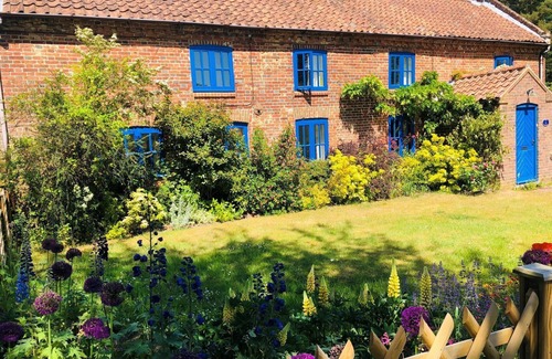 Hindolveston Cottage | 5 bedroom accommodation in Hindolveston, near Holt