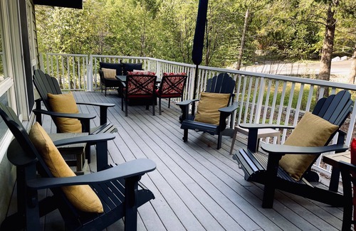 East Kootenay House | 5 bedroom Oasis in the heart of Fairmont Hot Springs