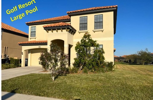 Davenport House | 5 Bedroom House in a Golf resort community near Disney Parks & Universal Studios
