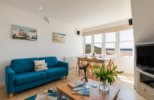 Woolacombe Apartment | 5 Hartland, sleeps 5 with sea view