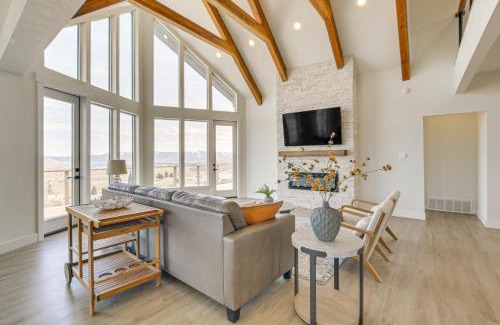 Sweetwater House | 5 Mi to Bear Lake State Park Home with Deck