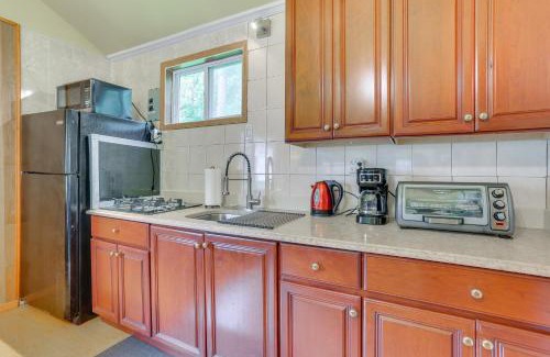 Mongaup Valley House | 5 Mi to Swinging Bridge Reservoir Cabin with Porch!