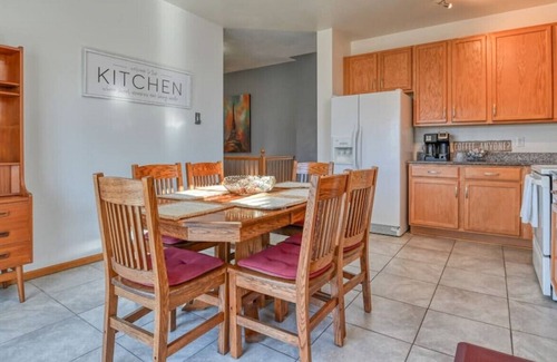 Gleneagle House | 5 Min to USAFA - Private 3 Bdr upstairs apartment