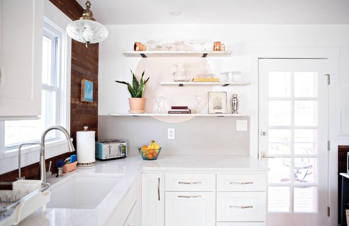 Villas Cottage | 5 Min Walk to Beach, Art Filled, Sunsets, Maker Space, New Reno, Sole Cottage