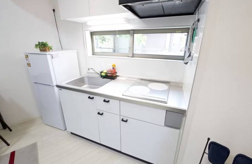 Nishi-Shinjuku Apartment | 5 Minute Walk from Nishi Shinjuku Gochome Station