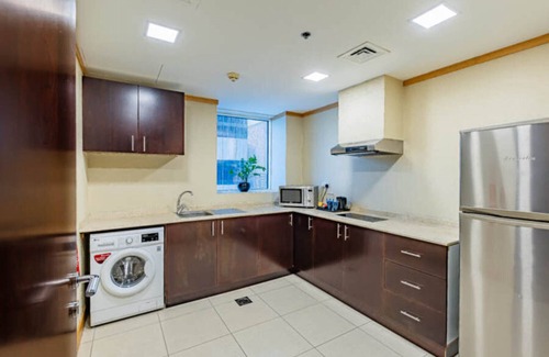 Dubai Apartment | 5 minutes to the metro! 2 Bedroom Serviced Hotel Apartment, All Bills Included.
