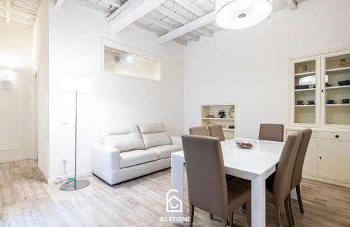 Sant' Ambrogio Apartment | 5 Minuti Duomo - Luxury Appartamento con Terrazza