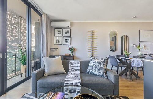 Greater Johannesburg Metropolitan Area Apartment | 5 Star Elegant Apartments, Ellipse, Waterfall City, Midrand, Johannesburg