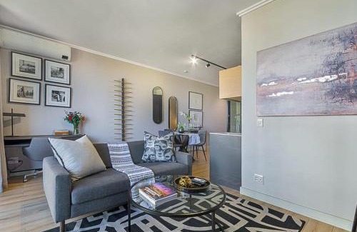 Greater Johannesburg Metropolitan Area Apartment | 5 Star Elegant Apartments, Ellipse, Waterfall City, Midrand, Johannesburg