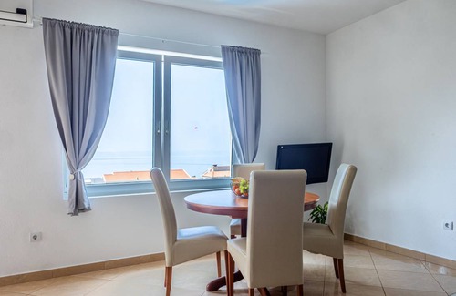 Tucepi Apartment | 50 m² Apartment ∙ 1 bedroom ∙ 4 guests