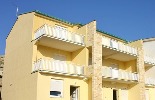 Pag Apartment | 50 m² Apartment ∙ 1 bedroom ∙ 4 guests