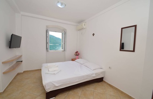 Ljuta Apartment | 50 m² Apartment ∙ 2 bedrooms ∙ 4 guests