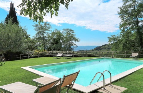 Sesto Fiorentino Villa | 50 m² Villa ∙ 1 bedroom ∙ 3 guests