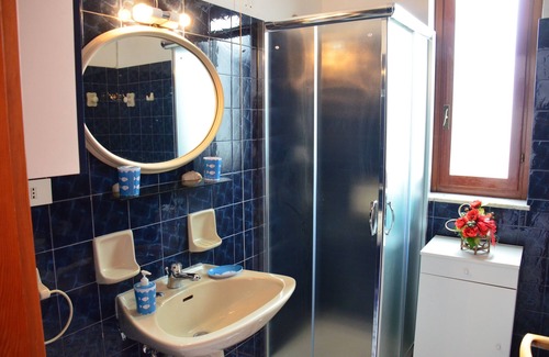 Recanati Apartment | 50 meters from the sandy beach of Giardini