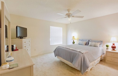 Lynnhaven House | 50 minutes from Orlando! Family-sized Ranch with Cable and Wi-Fi in The Villages