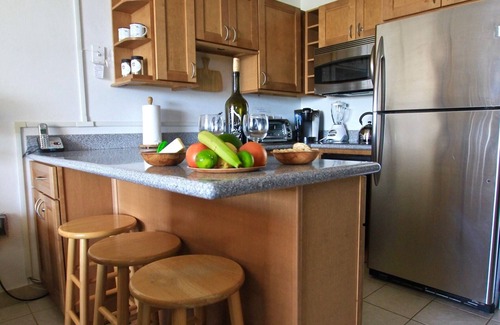 Red Hook Villa | 50' to the ocean! Corner unit! B301