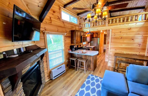 Twin Mountain Cabin | 51 m² Cabin ∙ 1 bedroom ∙ 4 guests