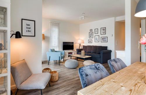 Damp Apartment | 54' Nord Damp