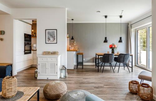 Damp Apartment | 54' Nord Damp