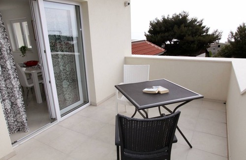 Rogoznica Apartment | 55 m² Apartment ∙ 2 bedrooms ∙ 5 guests