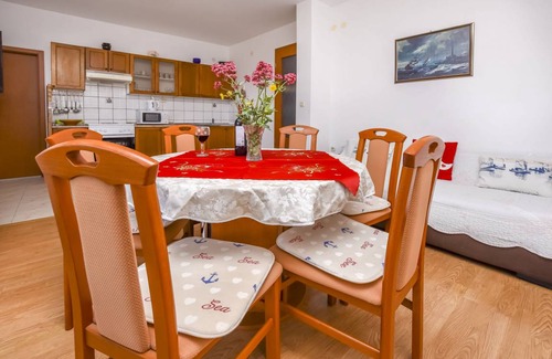 Razanj Apartment | 55 m² Apartment ∙ 2 bedrooms ∙ 6 guests