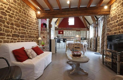 Saint-Mars-d'Egrenne House | 55 m² House ∙ 1 bedroom ∙ 5 guests