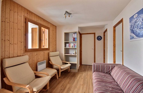 Saint-Jean-dʼAulps Apartment | 57 m² Apartment ∙ 3 bedrooms ∙ 8 guests