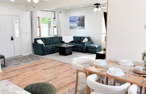Wakefield House | 5B/2Ba in Wakefield with Trails & Slopes Near