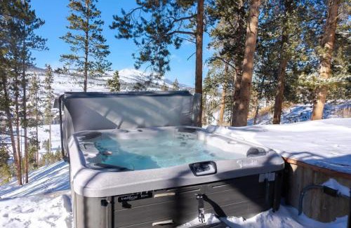 Breckenridge House | 5BD Modern A Frame Close to Ski Runs and Golfing
