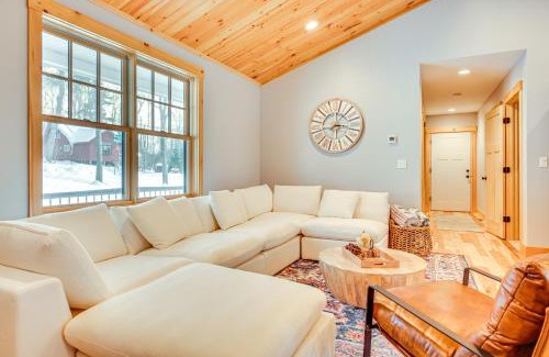 Gilford House | 6 Mi to Lake Winnipesaukee New Hampshire Home