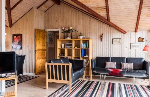 Bjerregaard House | 6 person holiday home in Hvide Sande