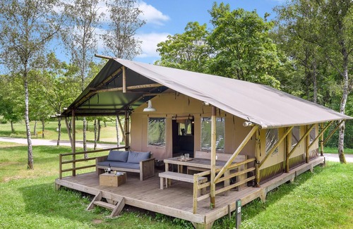 Saarburg RV Rental | 6-person safari tent in the holiday park Landal Warsberg