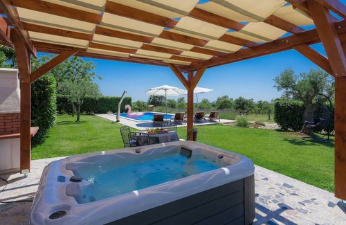 Vosteni Other | 60 m² Accommodation ∙ 2 bedrooms ∙ 4 guests