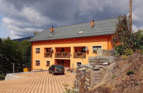 Svoboda nad Upou Apartment | 60 m² Apartment ∙ 2 bedrooms ∙ 6 guests